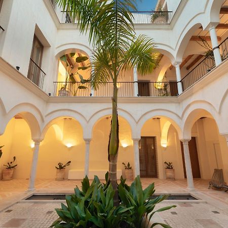 Casa Del Rey Sabio Aparthotel Sevilla Bagian luar foto