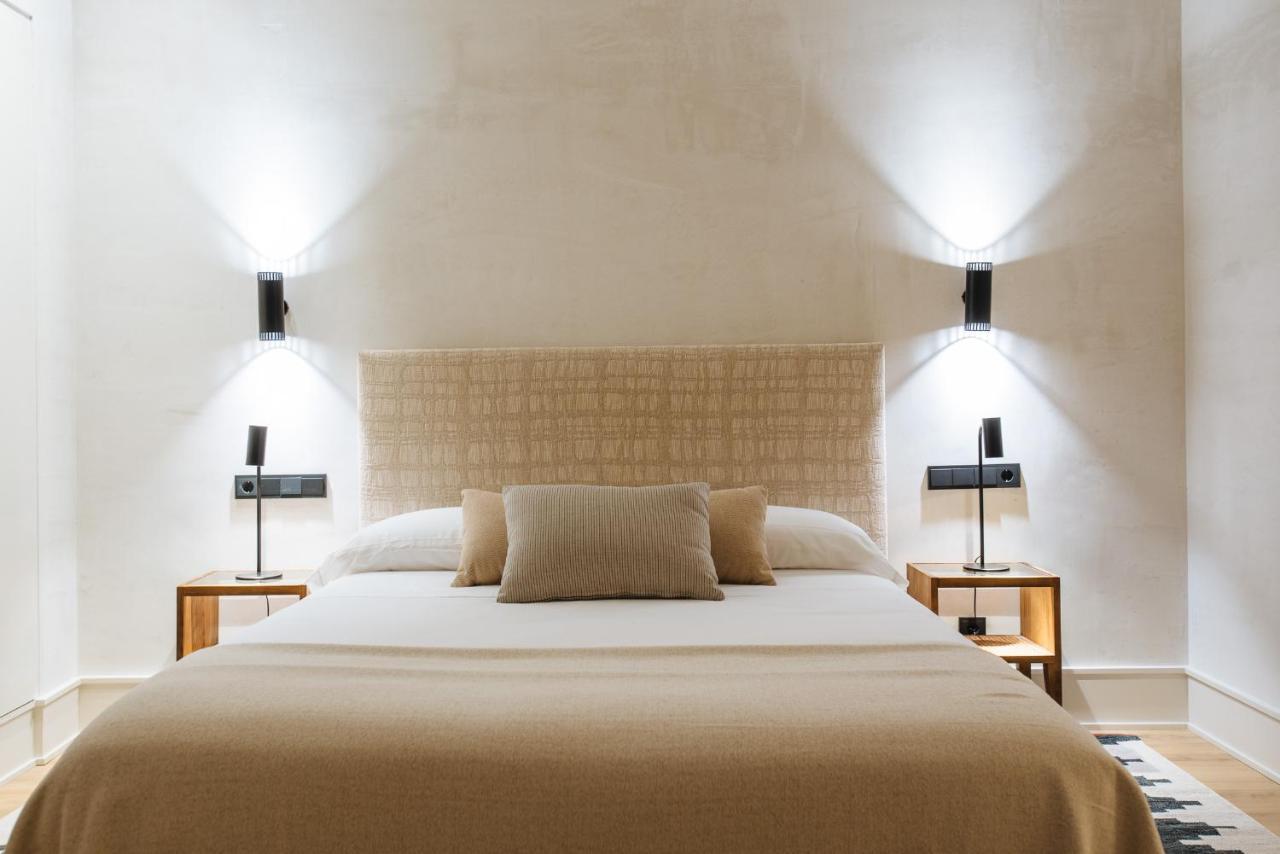 Casa Del Rey Sabio Aparthotel Sevilla Bagian luar foto