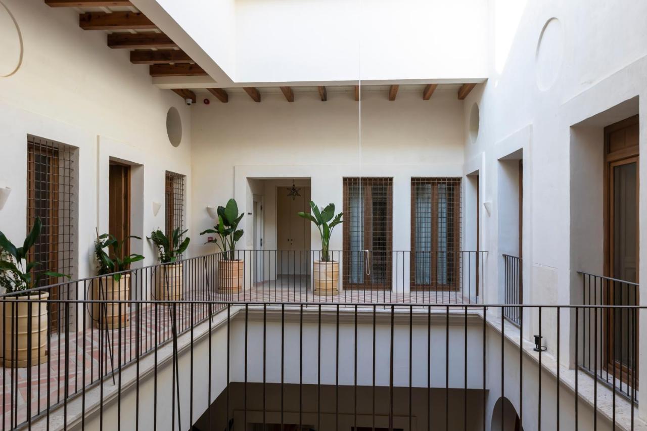 Casa Del Rey Sabio Aparthotel Sevilla Bagian luar foto