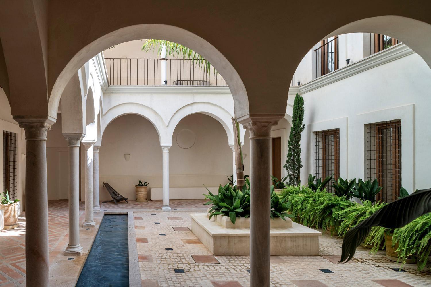 Casa Del Rey Sabio Aparthotel Sevilla Bagian luar foto