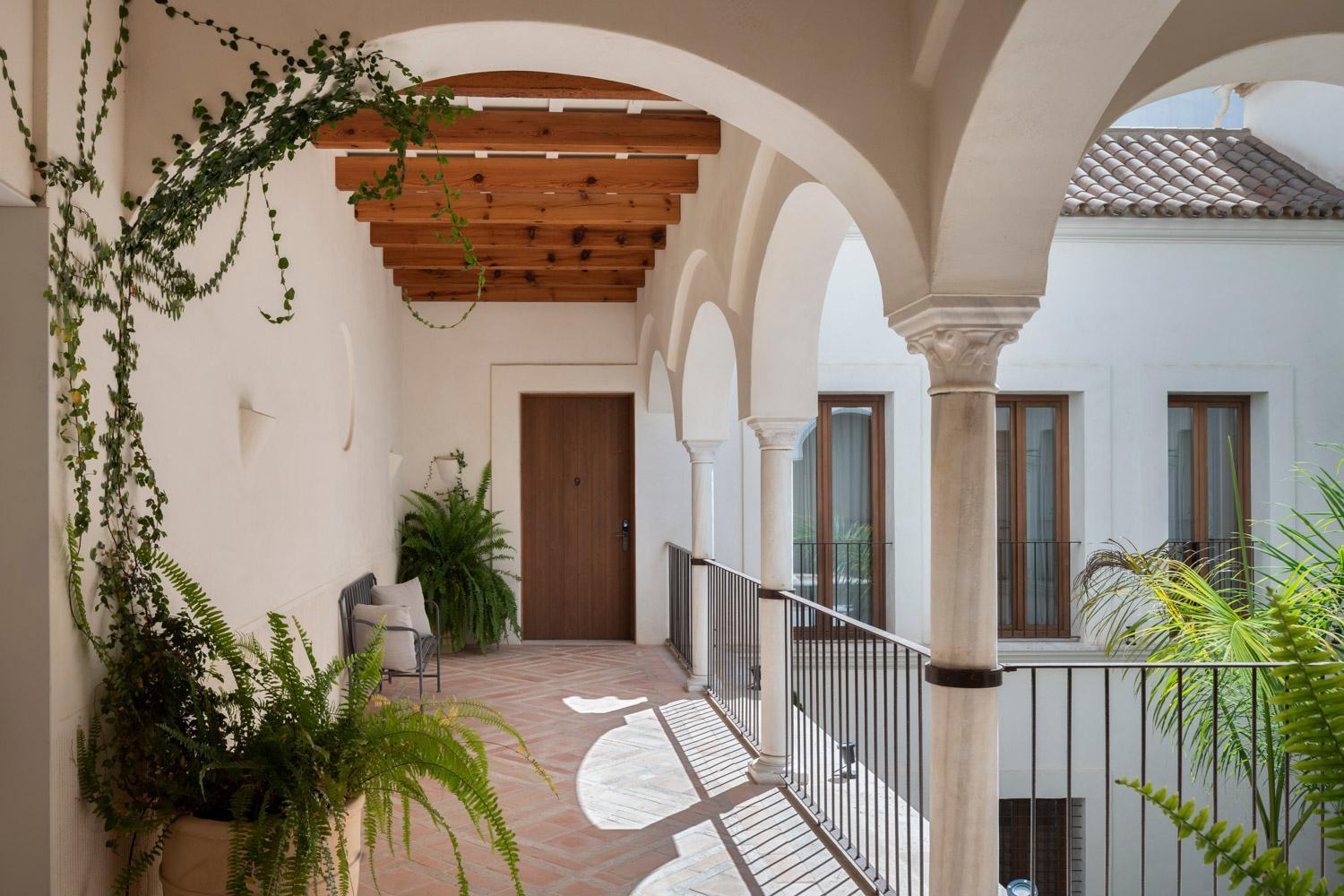 Casa Del Rey Sabio Aparthotel Sevilla Bagian luar foto