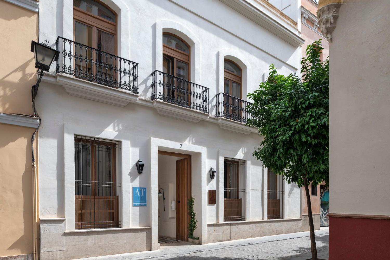 Casa Del Rey Sabio Aparthotel Sevilla Bagian luar foto